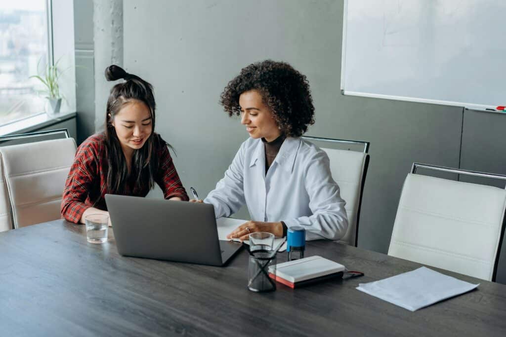 Professional helping student with applications